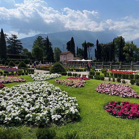 Palazzo Riccamboni Apartment Riva del Garda Ngoại thất bức ảnh