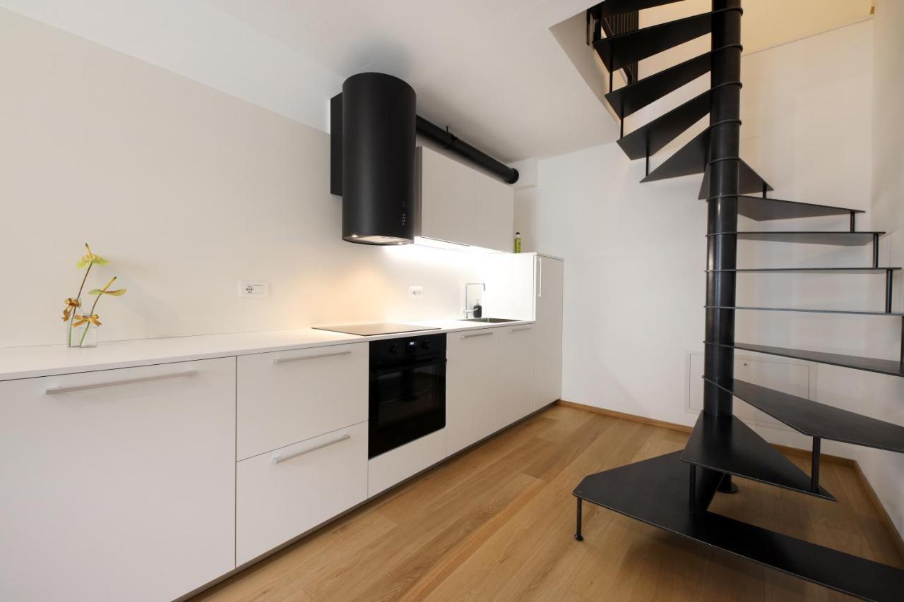 Palazzo Riccamboni Apartment Riva del Garda Ngoại thất bức ảnh