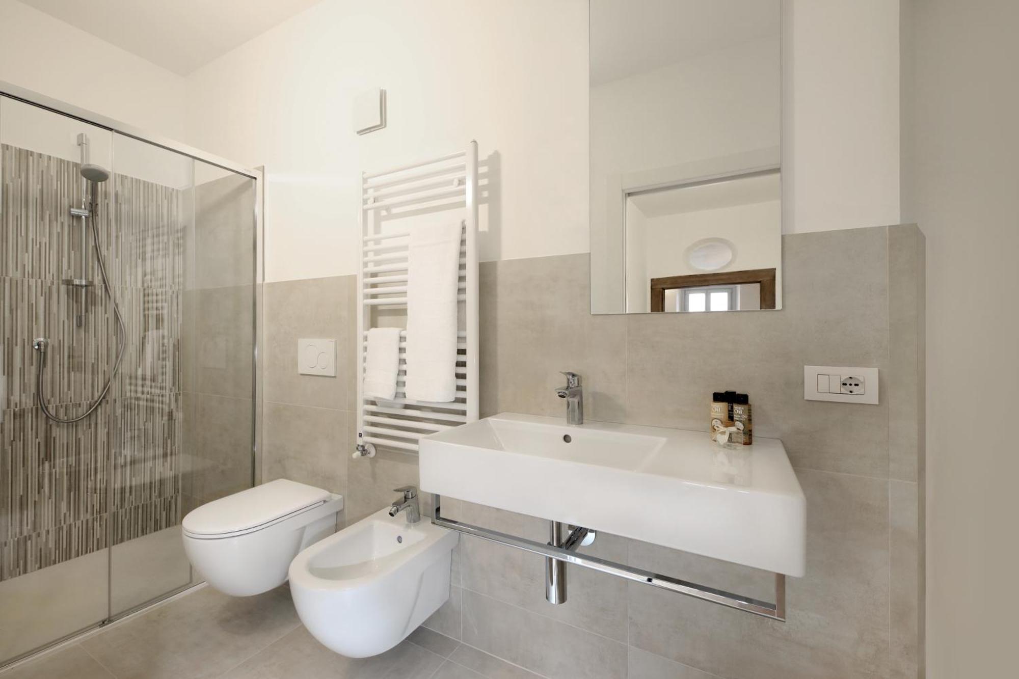 Palazzo Riccamboni Apartment Riva del Garda Ngoại thất bức ảnh