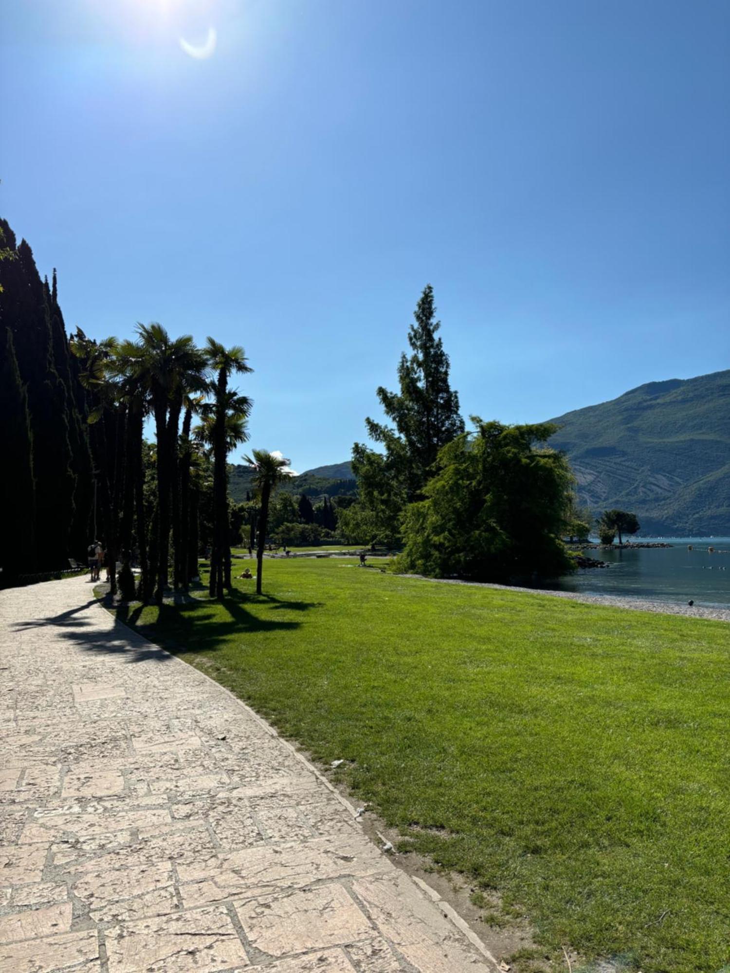 Palazzo Riccamboni Apartment Riva del Garda Ngoại thất bức ảnh