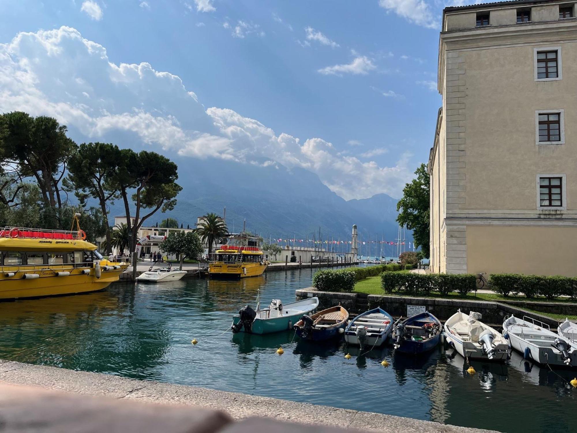 Palazzo Riccamboni Apartment Riva del Garda Ngoại thất bức ảnh